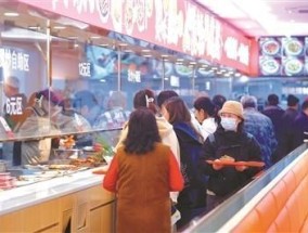 京城多家超市发力食堂业态 实惠健康餐受追捧